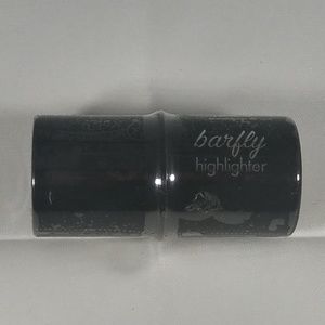 'tini Beauty CANDLELIT barfly highlighter